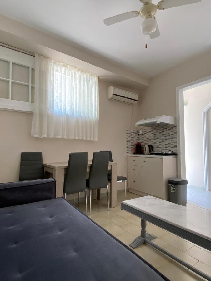 Central Studios In Agios Nikitas Pedestrian Zone Extérieur photo