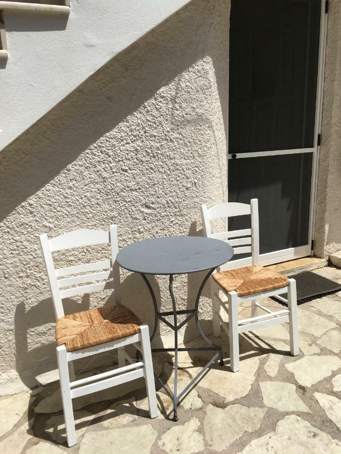 Central Studios In Agios Nikitas Pedestrian Zone Extérieur photo